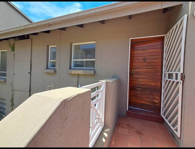 3 BEDROOM FLAT TO LET IN PEACEHAVEN